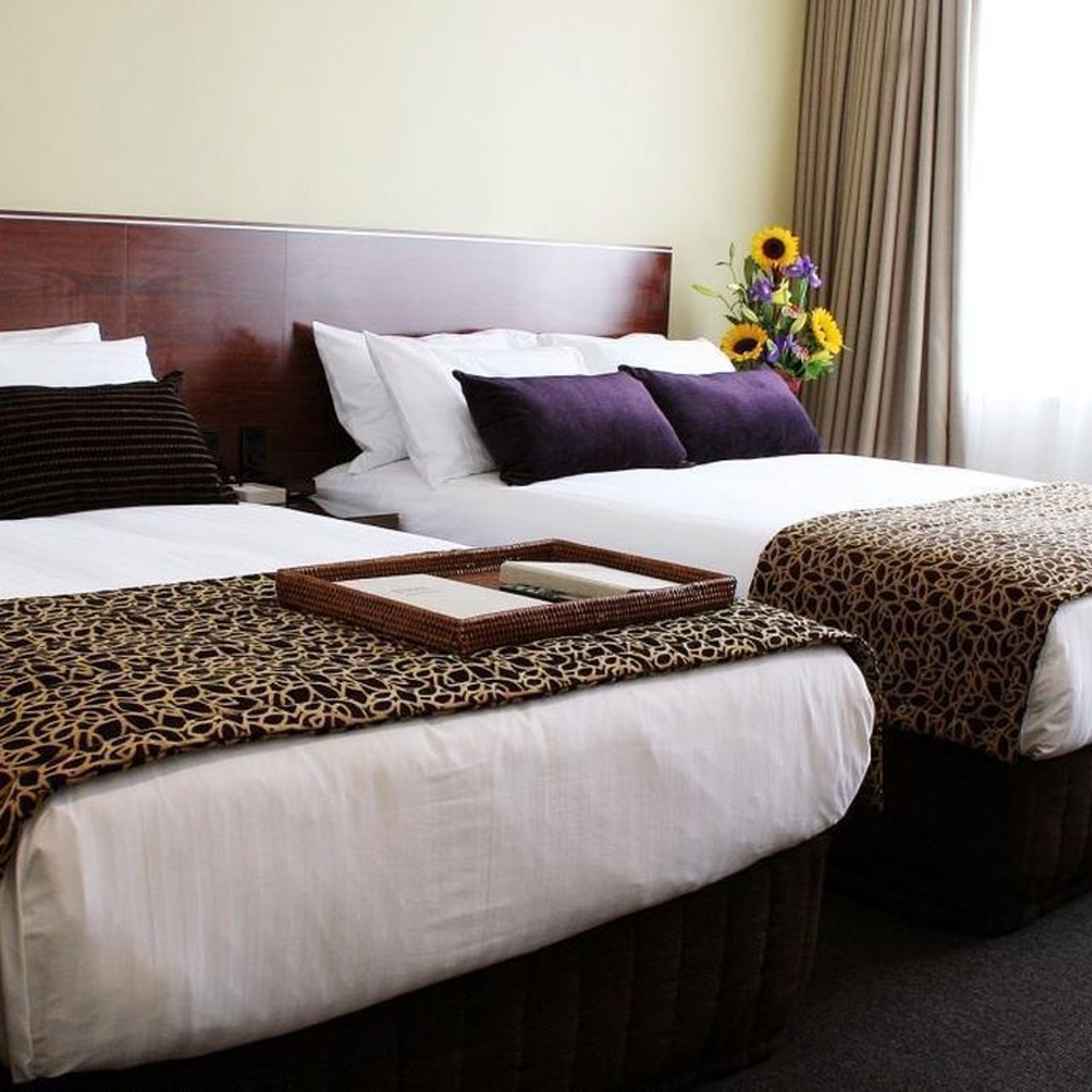 Rydges pillows deals